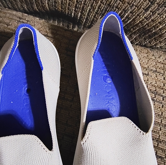 Rothy's Slip On Sneakers The Original Sand Beige Blue Women's Sz 8 Clean - Picture 3 of 11
